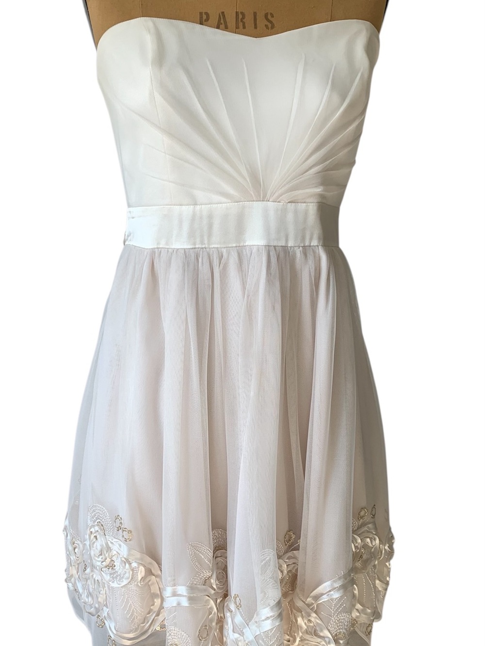 Forever New White Strapless Tulle Party Dress with Embroidered Hem